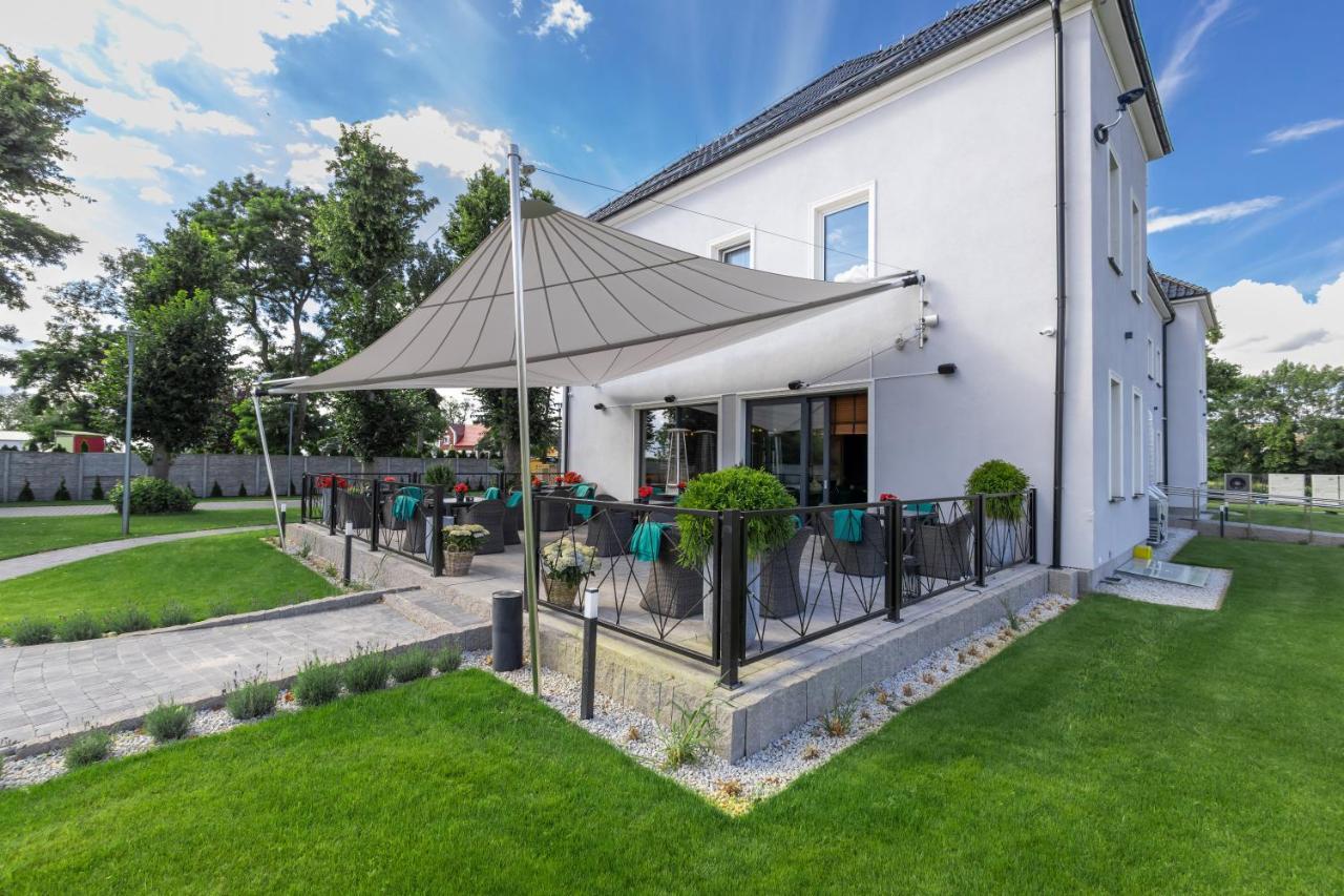 Hotel Natura Slonsk Exterior foto